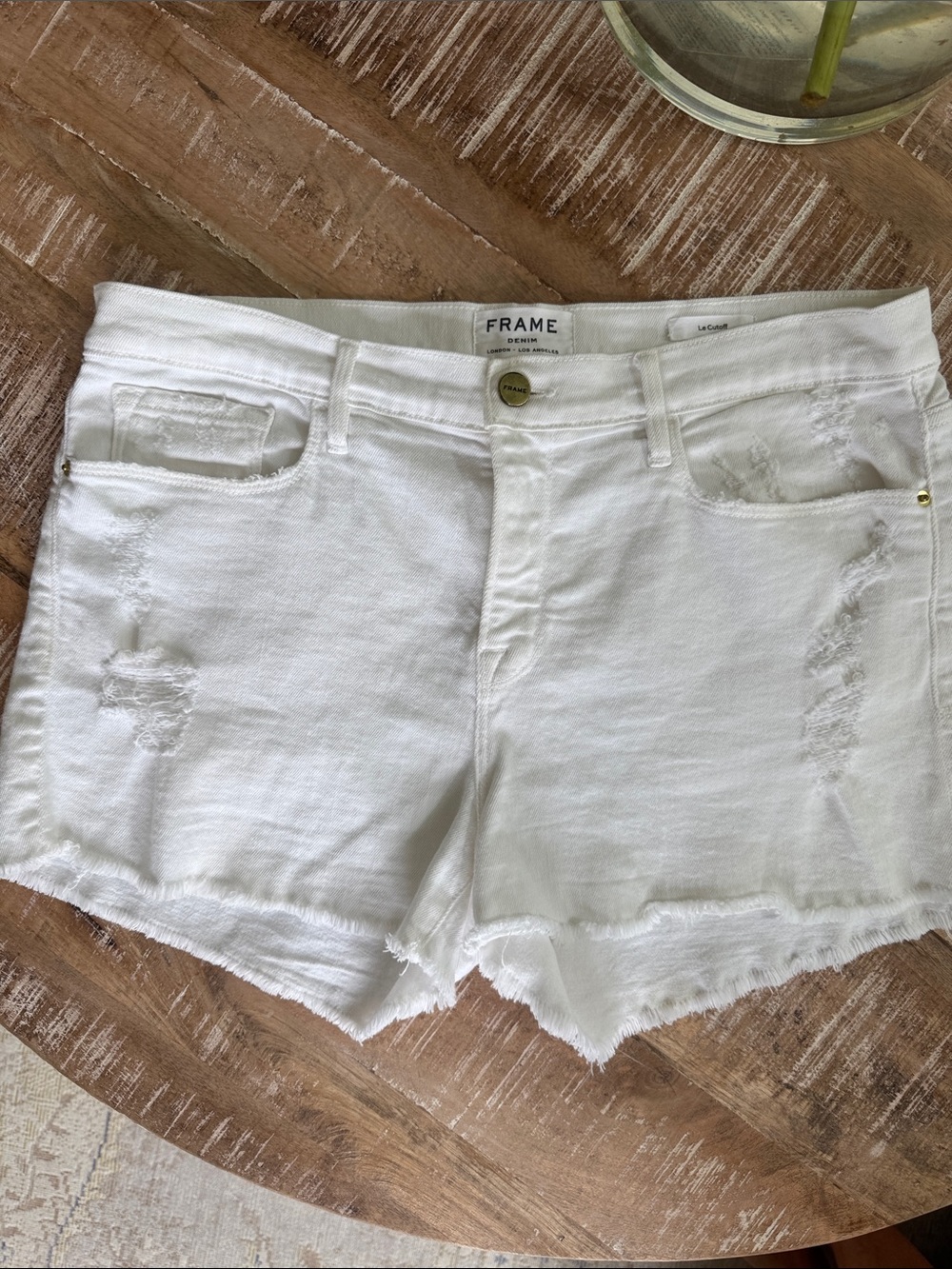FRAME Denim Le Cut Off White Shorts Size 30